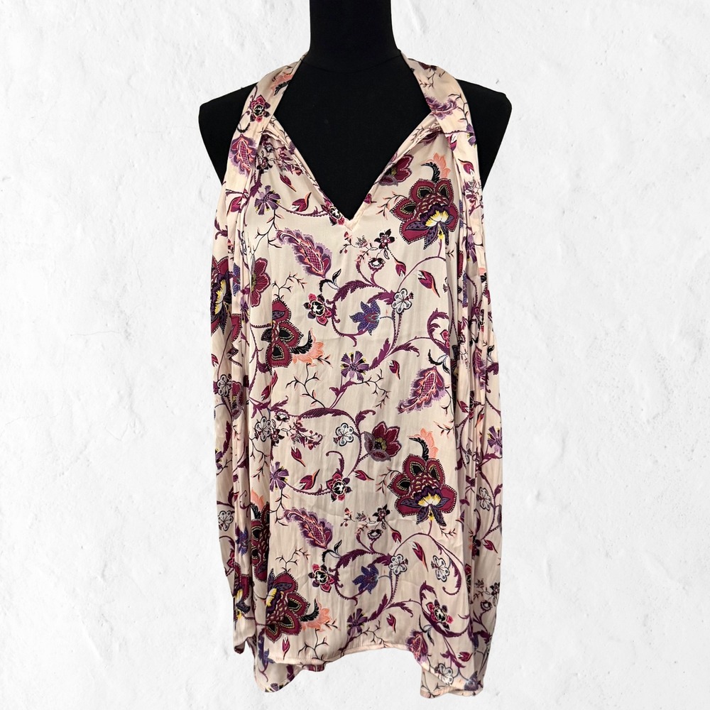 Torrid Floral Paisley Halter Top Womens 3 Pink Excellent V-Neck Sleeveless